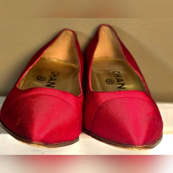 CHANEL Authentic Vintage Red Fabric Pumps toe cap Kitten Heel Size 6.5 - Picture 5 of 12